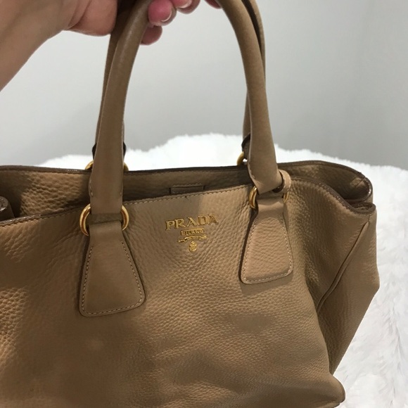 Prada leather satchel - Picture 3 of 8